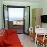 Apart-hotel Anza 3*