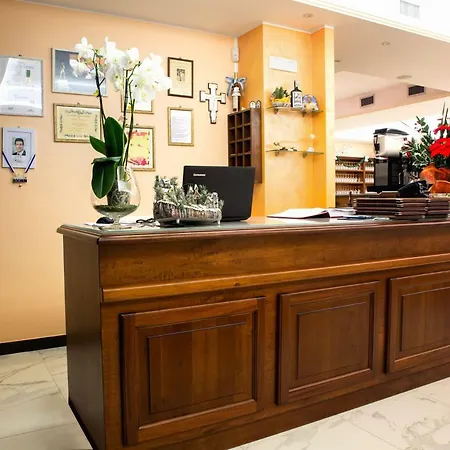 Anza Lejlighedshotel 3*