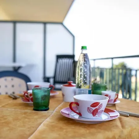 Anza Aparthotel *