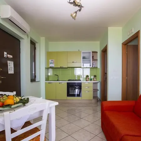 Anza Aparthotel *