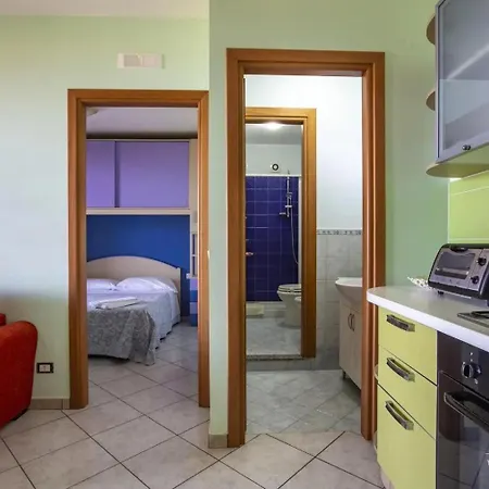 アパートホテル Anza