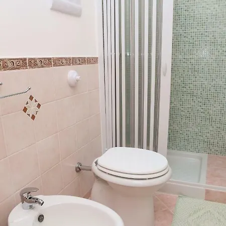 Anza アパートホテル Capo dʼOrlando