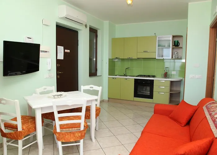 Aparthotel Anza 3*