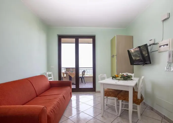 Anza Aparthotel