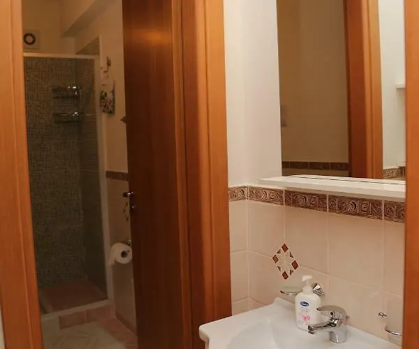 Aparthotel Anza 3*
